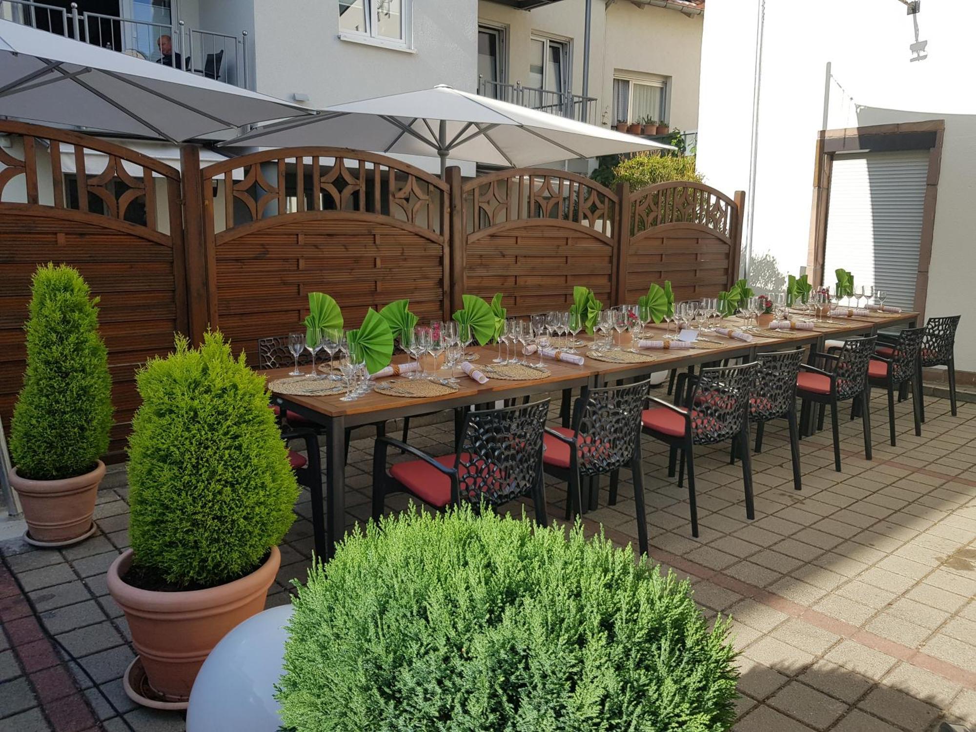 Hotel-Restaurant Pfaelzer Hof Edenkoben Extérieur photo