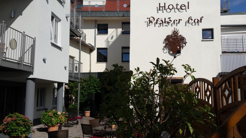 Hotel-Restaurant Pfaelzer Hof Edenkoben Extérieur photo
